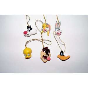  Set of Bugs Bunny & Friends Mini Ornaments NEW 