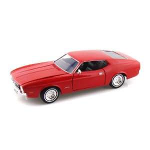  1971 Ford Mustang Sportsroof 1/24 Red: Toys & Games