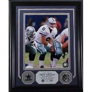Troy Aikman Pin Collection Photo Mint:  Sports & Outdoors
