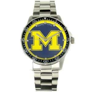    Michigan Wolverines Mens Coach Series Watch: Sports & Outdoors