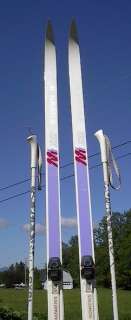 The skis are signed KASTLE. Measures 79 (205 cm) long. Have SNS 