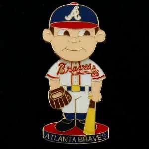  Atlanta Braves Bobblehead Baseball Player Pin: Sports 