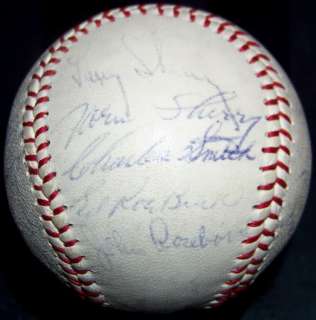 1961 Dodgers Team Signed Baseball Gil Hodges Sandy Koufax Walt Alston 