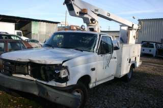 BOOM BUCKET truck body with all you see in pictures  