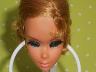 Vintage Barbie * BROWNETTE ? TITIAN ? NAPE CURL TALKING BARBIE HEAD 