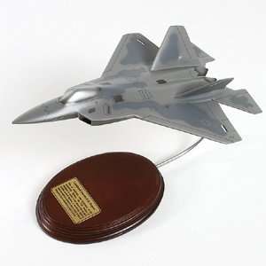  F 22 Raptor Scale Model Aircraft: Toys & Games
