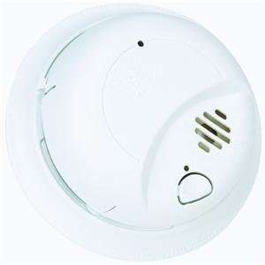  First Alert Smoke & Fire Alarm, Hardwired with Battery 