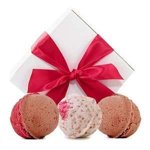  Bath Ice Cream Valentines Triple Scoop Gift Box: Beauty