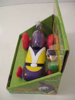 Veggie Tales LARRY MOBILE Racing Car w/ Lights & Sound! Alfred too 