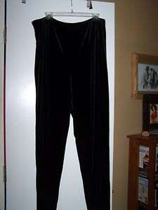   STUNNING AT YOUR HOLDAY PARTY IN THESE BLACK VELVET PULL ON PANTS