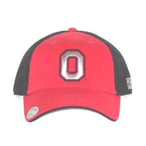   Buckeyes NCAA Red & Black Mesh Back Flex Fitted Hat: Everything Else