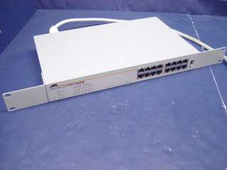   International ATI CentreCOM 16Port Dual Speed Network Hub FH716SW