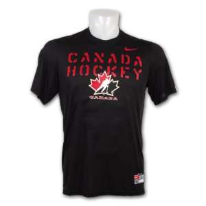  Team Canada IIHF Dri FIT Training 1/4 Zip Training Top 