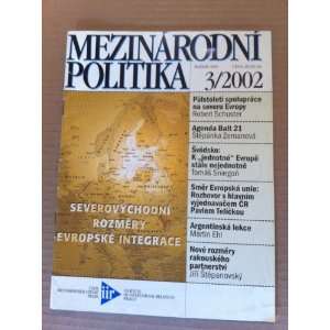  Mezinarodni Politika 3/2002 Magazine 