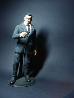 custom made James Bond action figure 1/6 HOT toys  