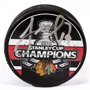  Signed Jonathan Toews Stanley Cup Puck   SM Holo 