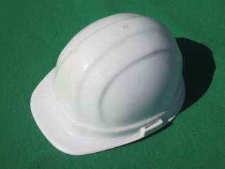 WHITE OMEGA II CONSTRUCTION HELMET SAFETY HARD HAT  