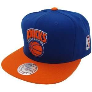  New York Knicks Retro Mitchell & Ness Logo Hat Cap Snapback 