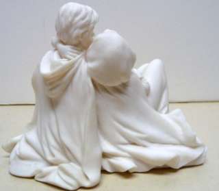 ITALIAN SULPTURE  VIVIAN C. TWO LOVERS MADE IN ITALY  