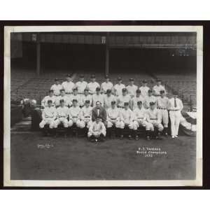  Original 1932 New York Yankees World Champs Team Photo 