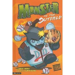  Monster in the Outfield (Graphic Sparks Graphic Novels 