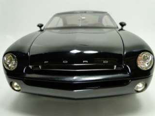   Black Custom Chopped Hot Rod Ford Concept/Show Future Car 1:18  
