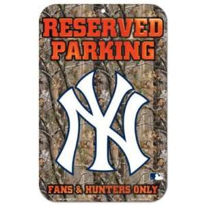 New York Yankees Official Logo 11x17 Sign:  Sports 