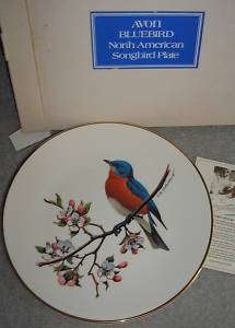 AVON AWARD 1975 BLUEBIRD SONGBIRD PLATE DON ECKELBERRY  