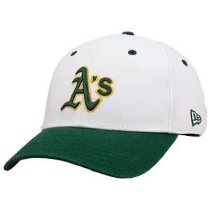 New Era Oakland Athletics White Repose 39THIRTY Stretch Fit Hat 