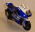 MAISTO Moto GP 2011 Yamaha No. 1 Jorge Lorenzo, 1 18 Artikel im junior 
