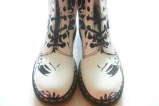   Dr Martens DM Leather Floral Boots Sz Clarks Bebe US 9 / UK 7  