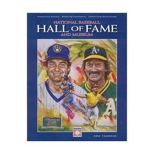    National Baseball Hall of Fame 2004 Yearbook: Sports & Outdoors