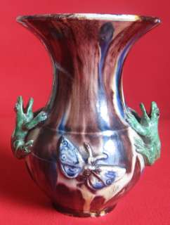 ANTIQUE MAJOLICA PALISSY FROGS VASE  