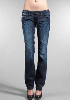 DIESEL Lowky Jeans in 8SS 