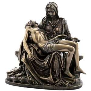 Kulturen der Welt Christliche Figur  Pieta Maria mit Jesus  nach 