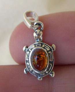   HONEY or GREEN AMBER & STERLING SILVER TURTLE PENDANT CHARM  