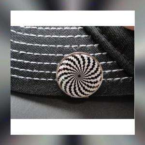 HypnoSpiral Metal Golf Ball Marker   W/Bonus Magnetic Hat Clip  