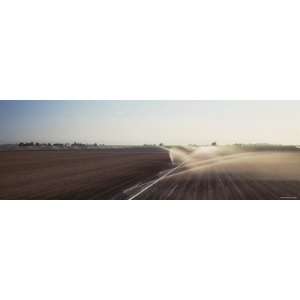  Irrigation in the Field, Central Valley, California, USA 