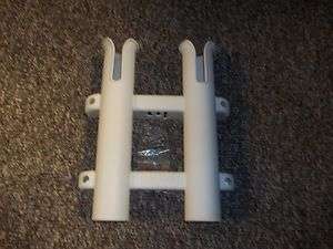 DOUBLE ROD HOLDER FISHING ROD HOLDER WHITE ONE PIECE VERTICAL MOUNT 