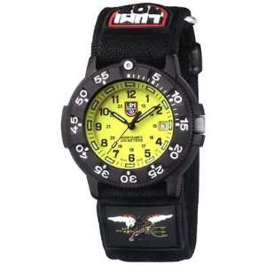  Luminox 3905 Navy Seal Diver Mens Watch