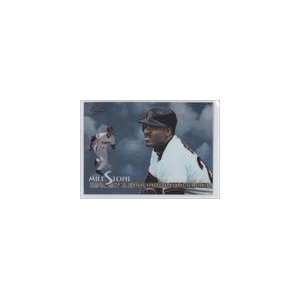   1998 Topps Chrome Milestones #MS1   Barry Bonds Sports Collectibles