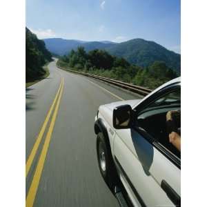 Sport Utility Vehicle Follows the Twists and Turns of the Cherohala 